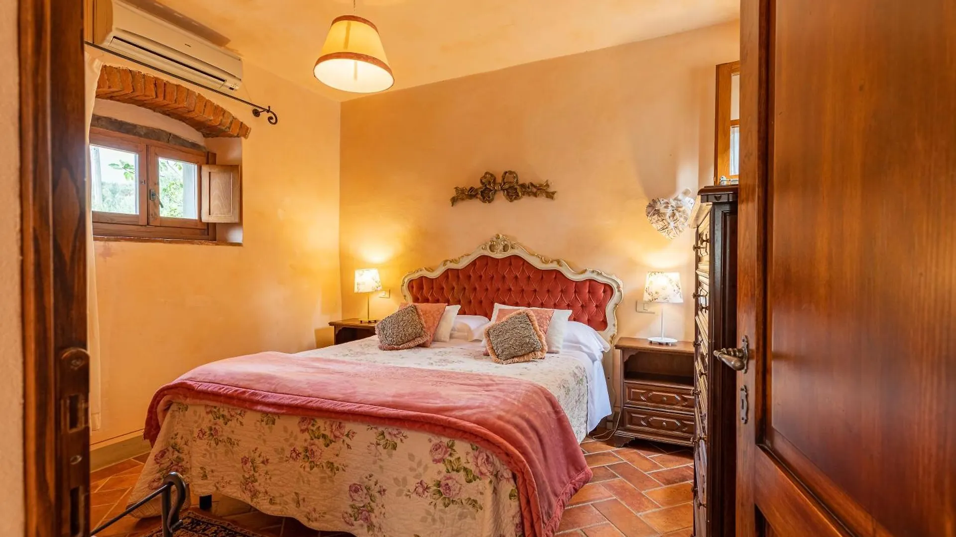 Borgo Dolci Colline Resort Ziraia Castiglion Fiorentino Italy